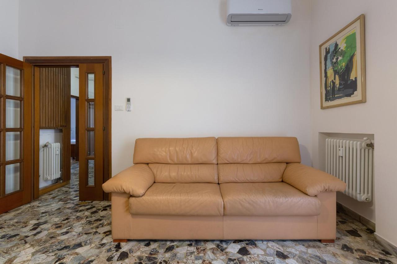 A 500 Mt Dalla Certosa Apartment Bologna Exterior foto